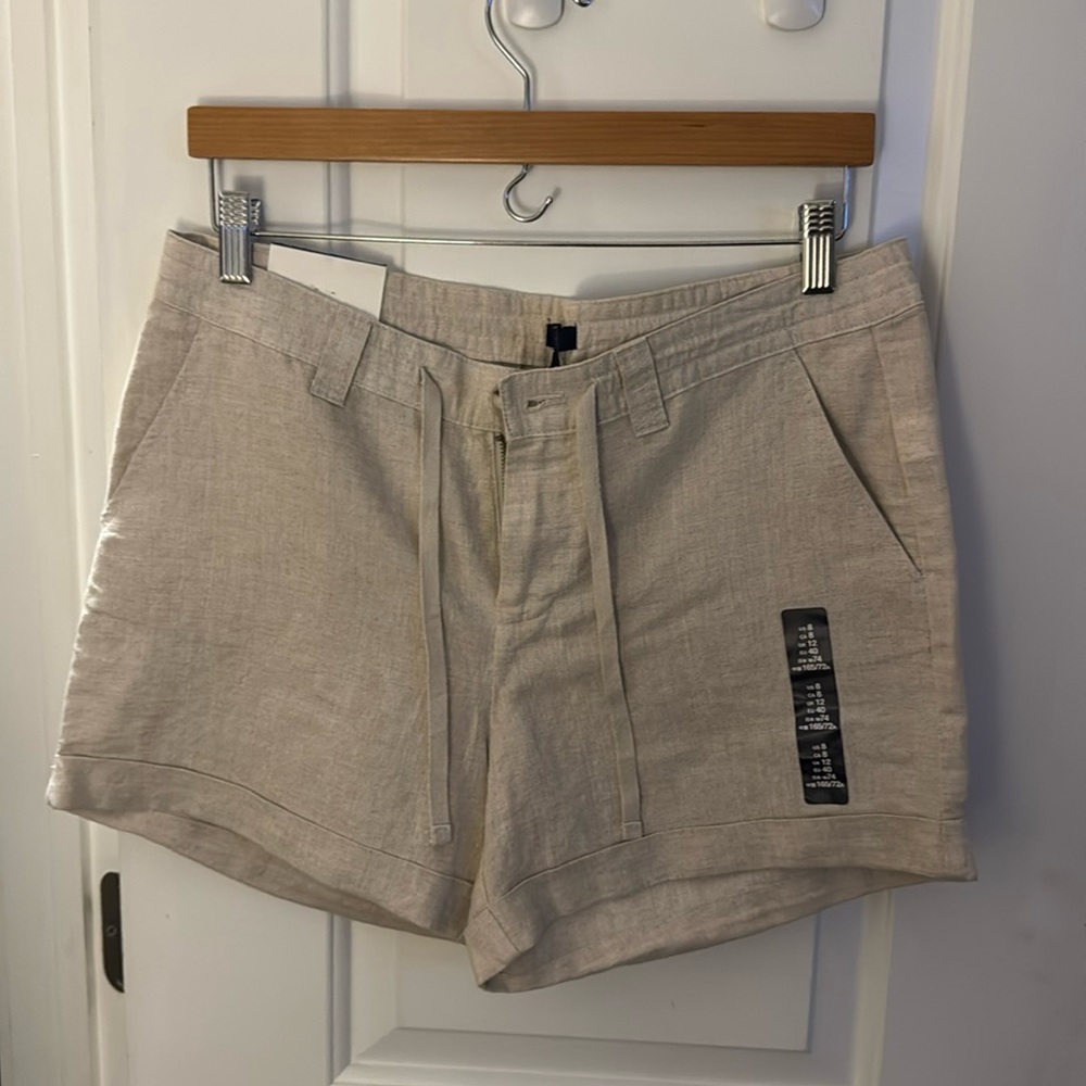 Linen shorts